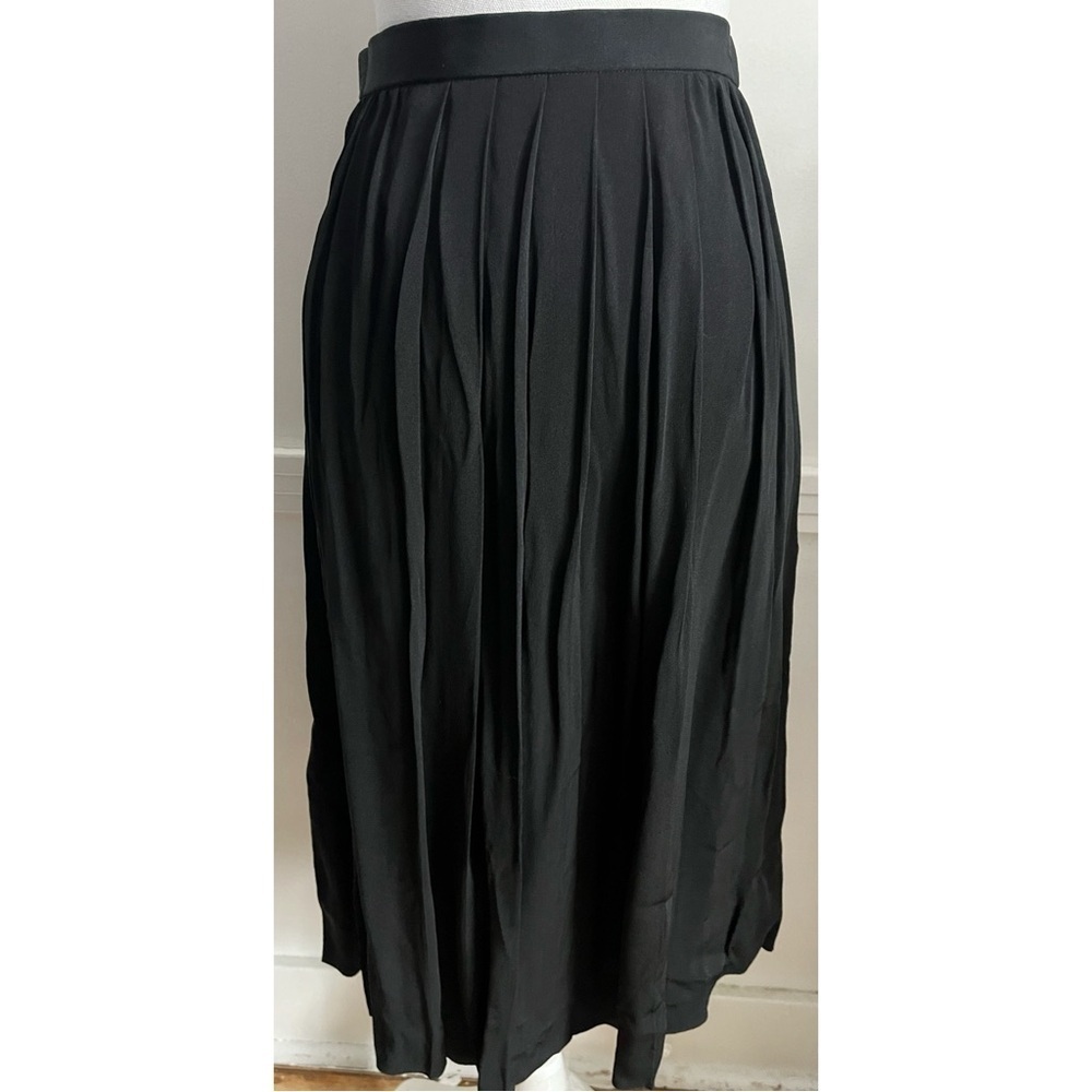 Vintage Black Pleated Midi Skirt